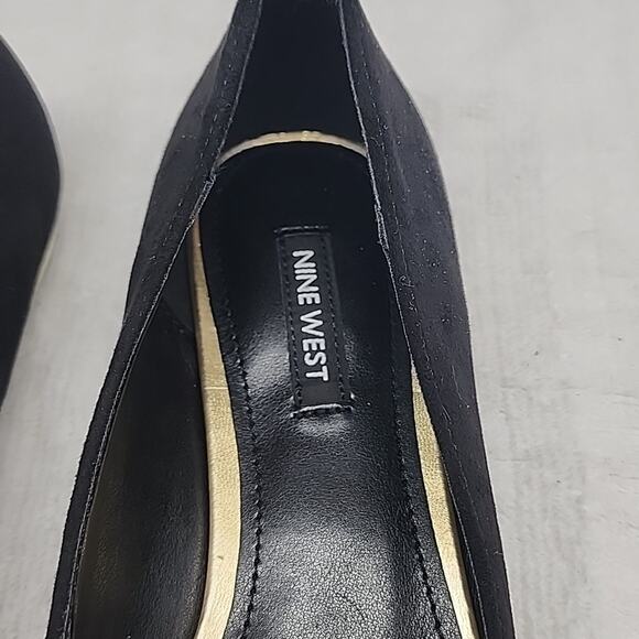●NINE WEST●FAVS FLATS BLACK POINTED-TOE GOLD TRIM BOW ON TOE BOX LADIES 8 NWOB - Picture 6 of 16